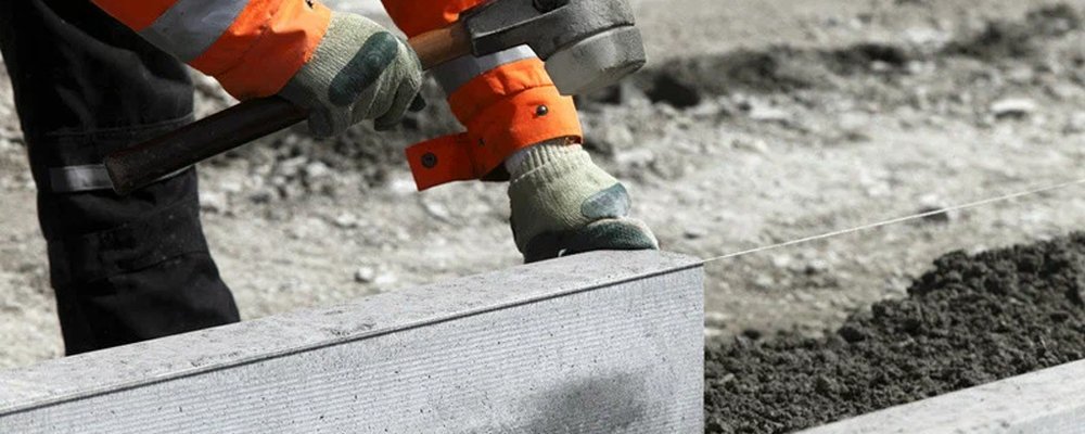 Профессиональная установка бордюрного камня